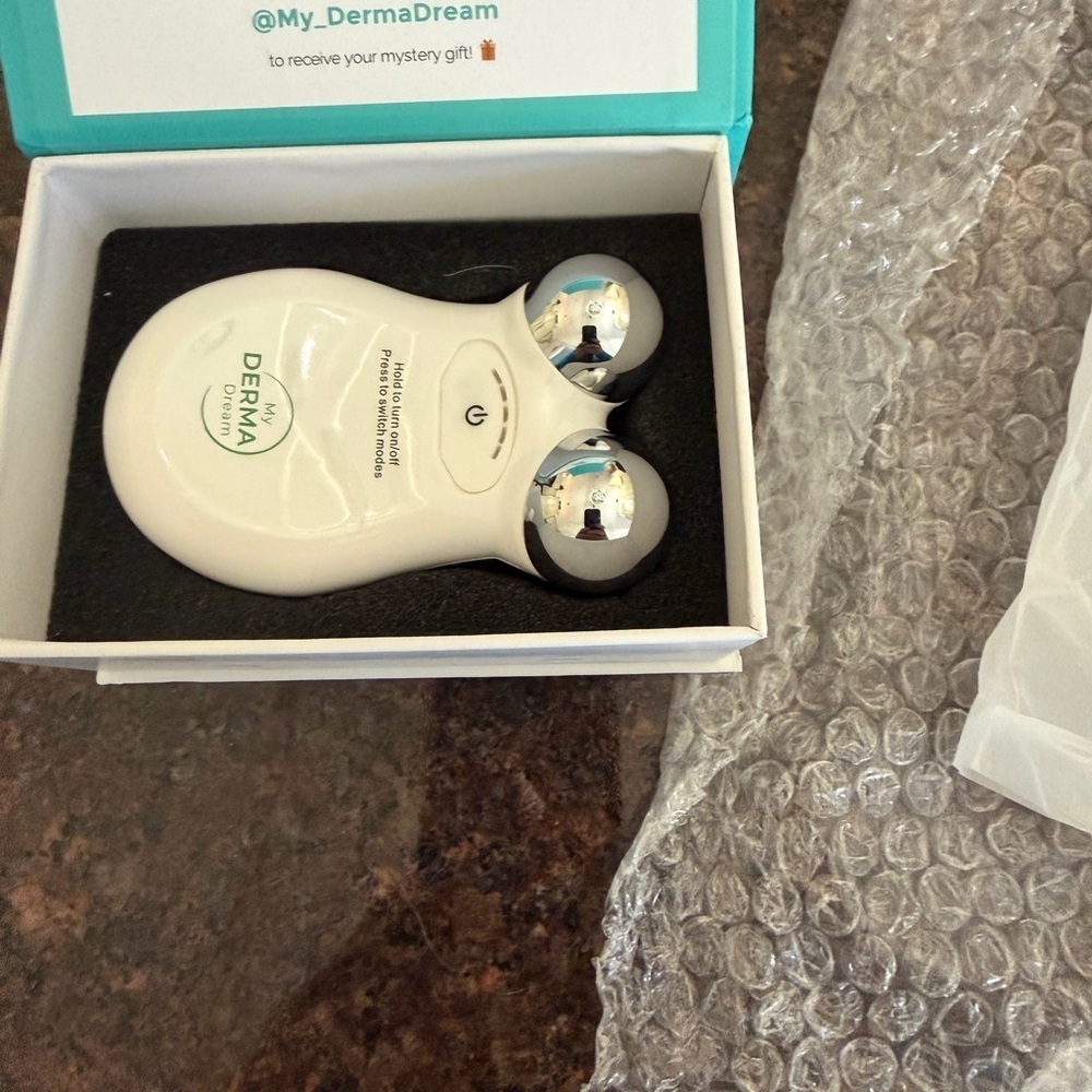Derma Dream micro, sculpt toning device